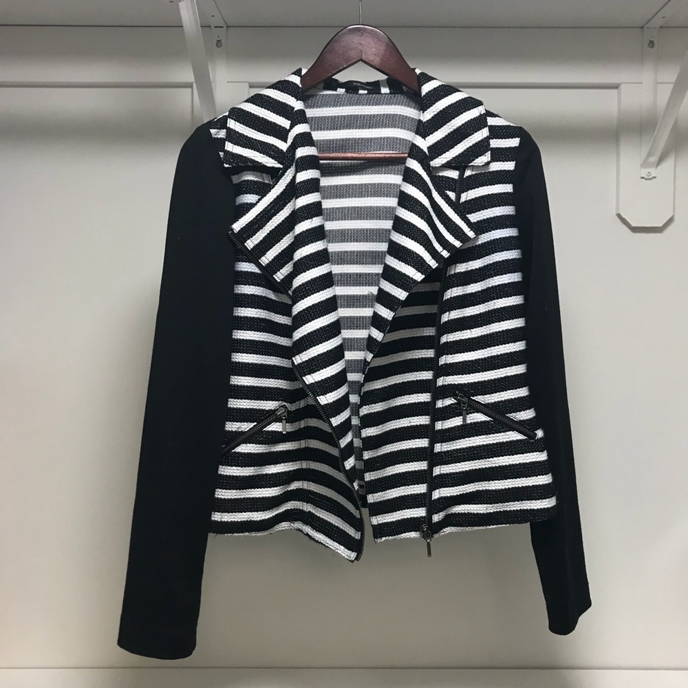 NWOT Maurice's striped blazer zipper detail small